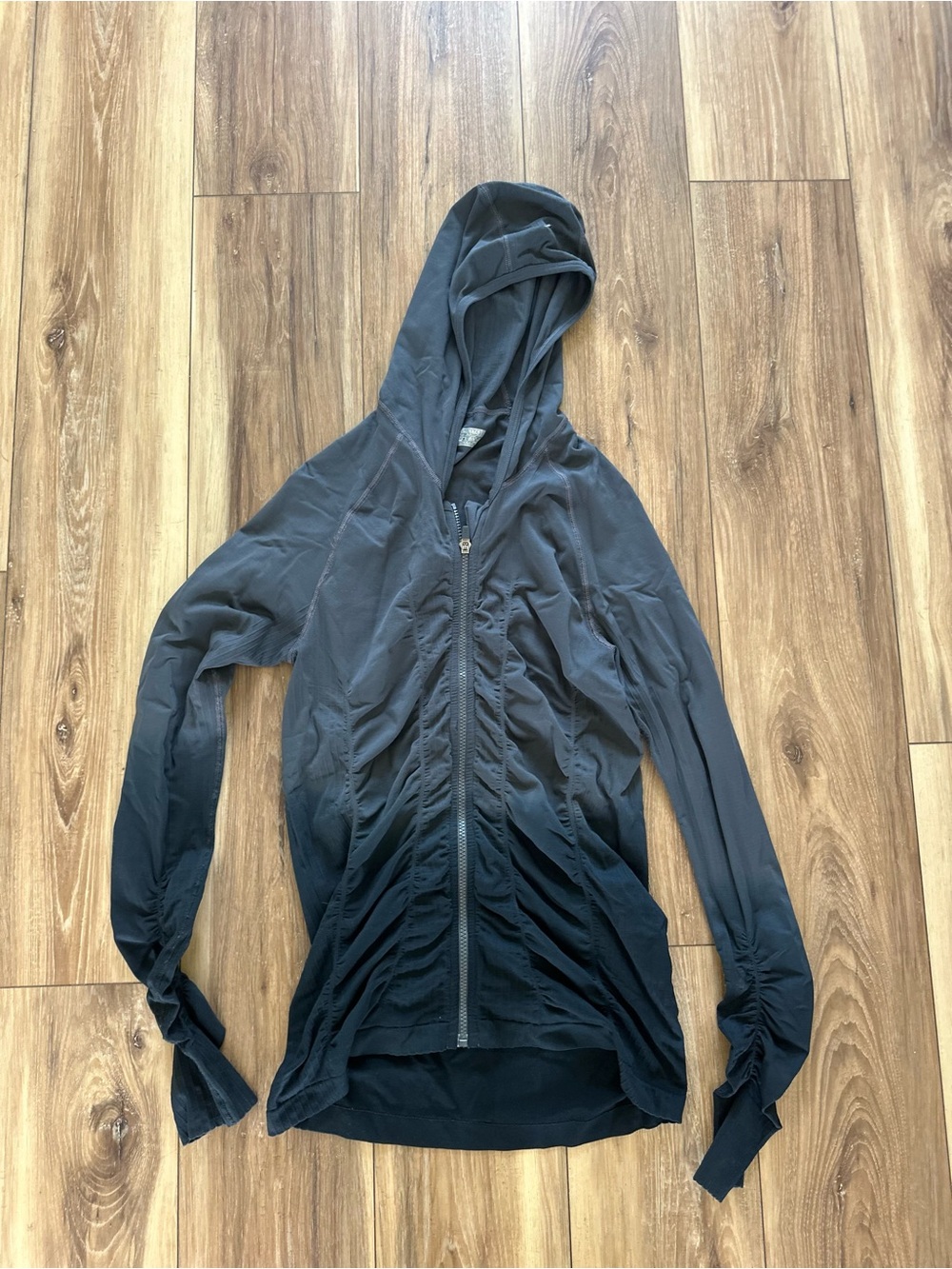 Athleta women’s Lightweight Hooded Zip-Up long sleeve sweater size medium
